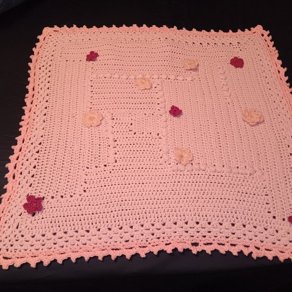 Blanket Handmade Crochet Baby Blanket Baby shower gift New born gift Present - Picture 1 of 7